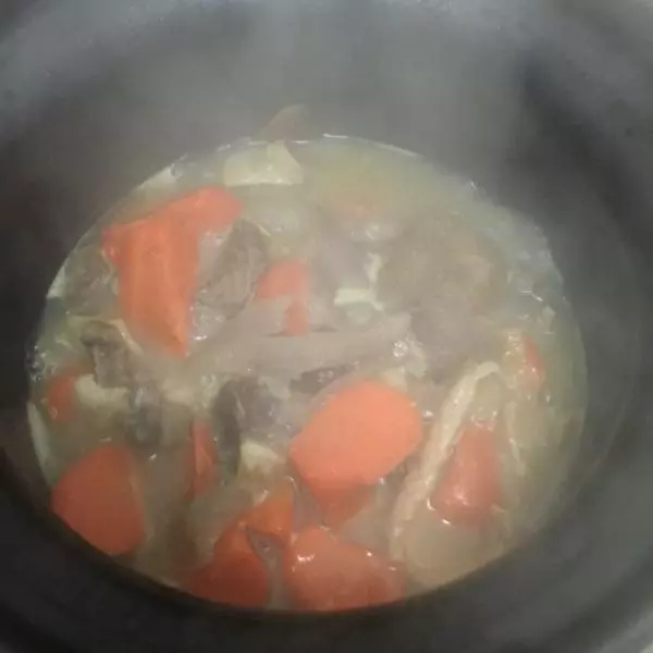 海皇三寶牛肉湯