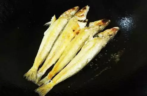 香煎沙尖魚（潮汕）