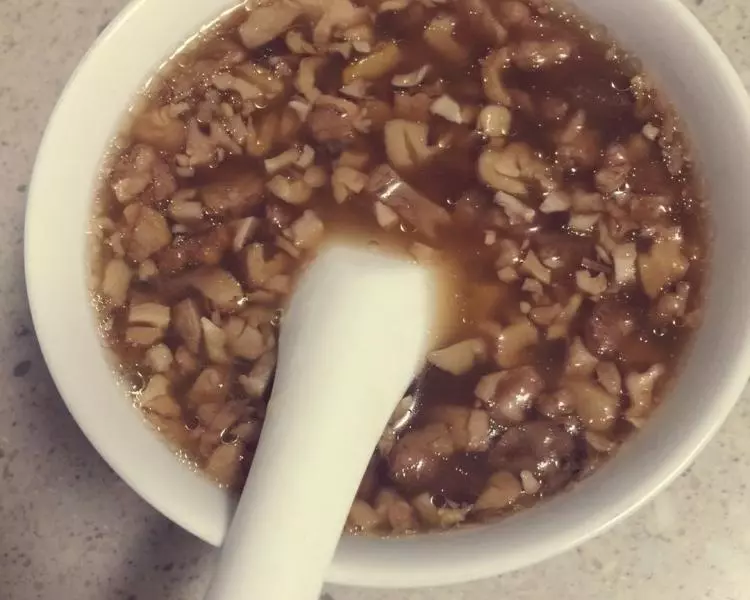 核桃红枣养生汤