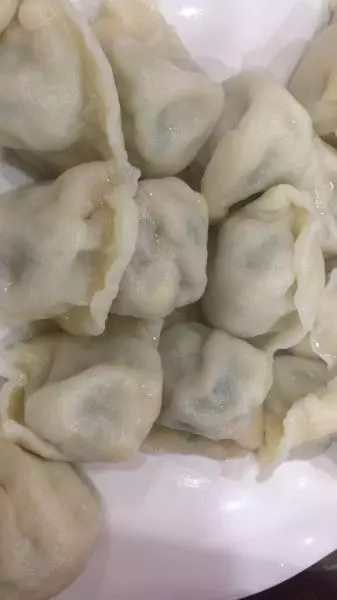 肉三鲜饺子