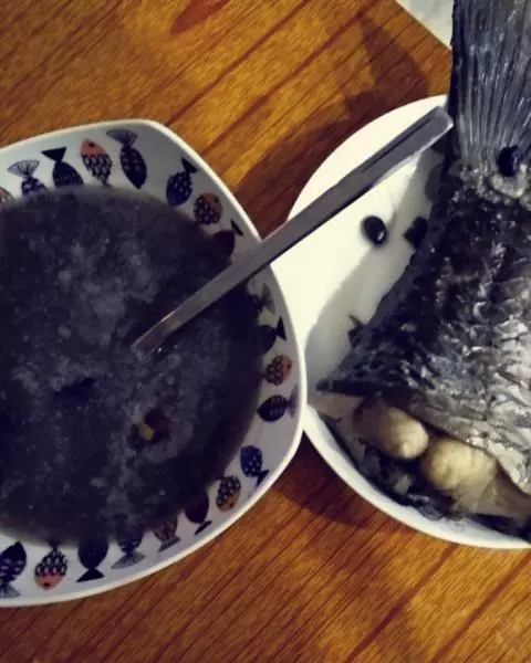 魚尾黑豆湯