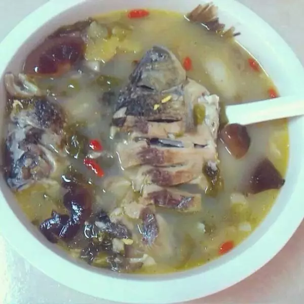 枸杞鯽魚湯