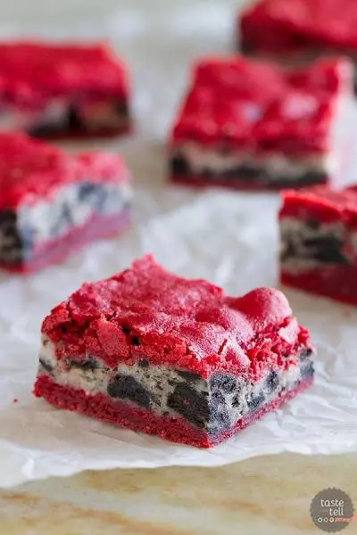 Oreo Cream Cheese Stuffed Red Velvet Brownies 红丝绒奥利奥布朗尼