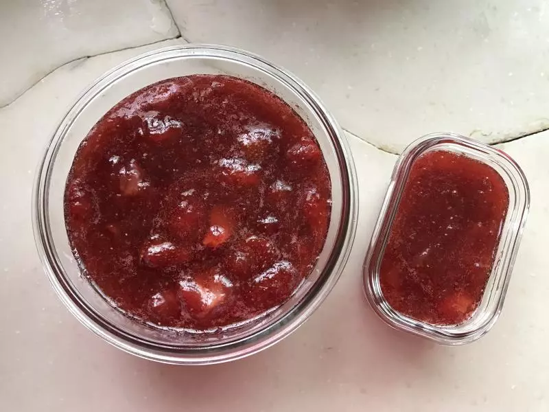 甜蜜草莓酱