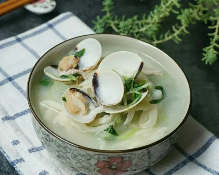 父親的味道——蛤蜊肉絲青菜手擀麵