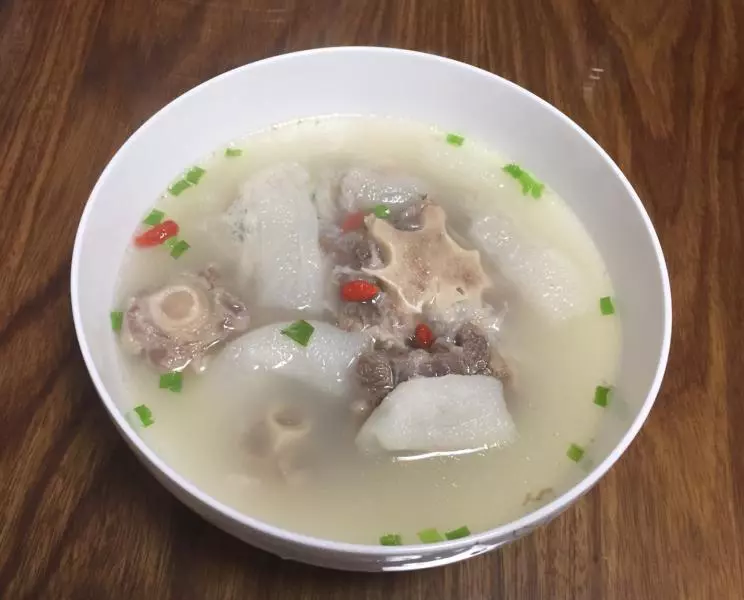 竹蓀牛尾湯