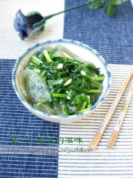 韭菜炒小饹馇