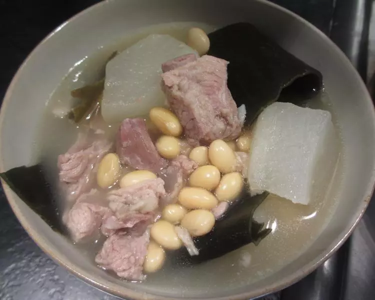 黄豆排骨海带汤