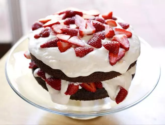 Strawberry Cake