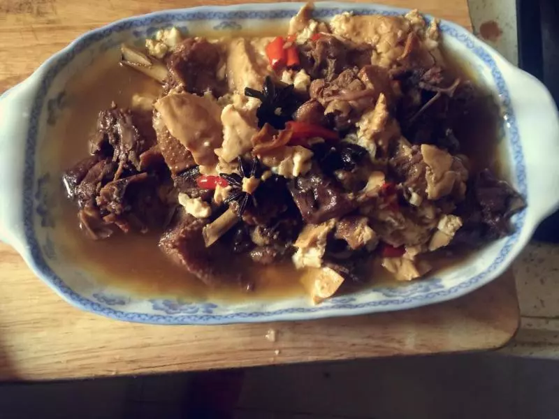 鸭肉闷豆腐