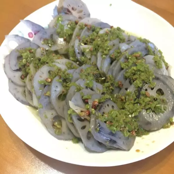 涼拌椒麻藕片