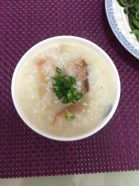 燒肉冬菜粥