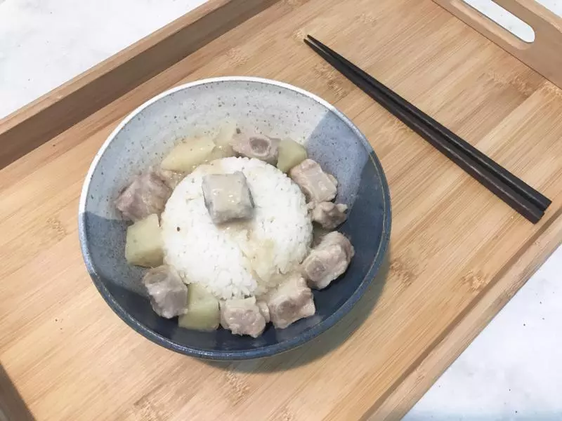 多汁土豆蒜蓉蒸排骨