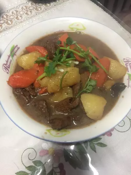 土豆燒牛肉