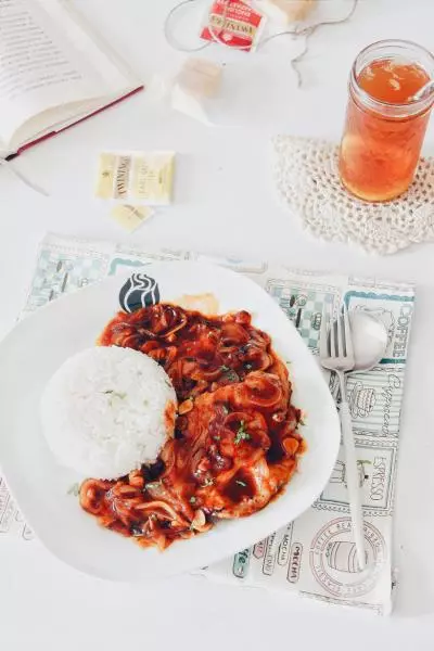 洋蔥蒜香豬扒飯