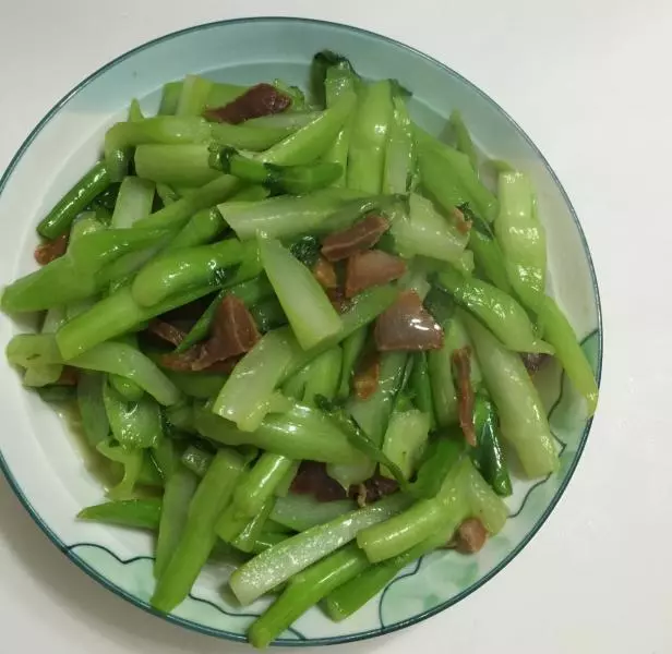 菜节炒腊肉