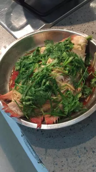 群姨蒸臘魚 tilapia