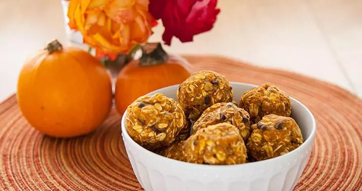 免烤燕麥南瓜蛋白球 PUMPKIN PROTEIN BITES