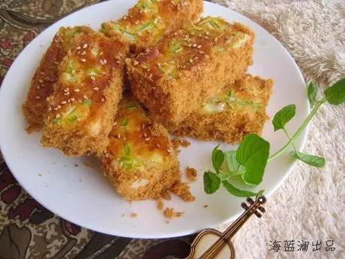 肉鬆麵包