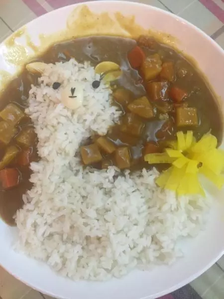 草尼瑪咖喱飯