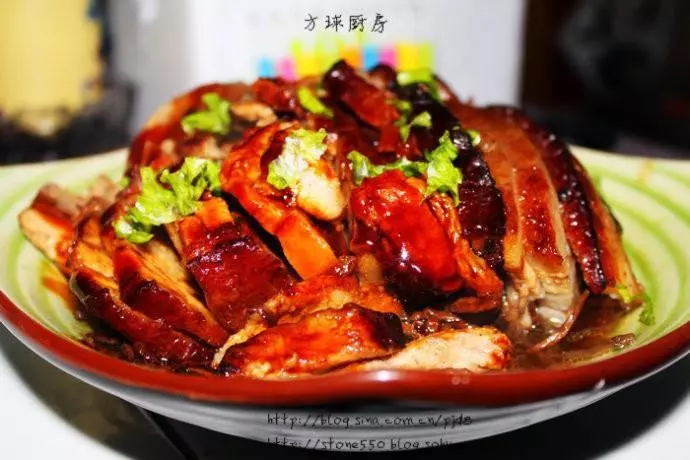 蕨菜扣肉