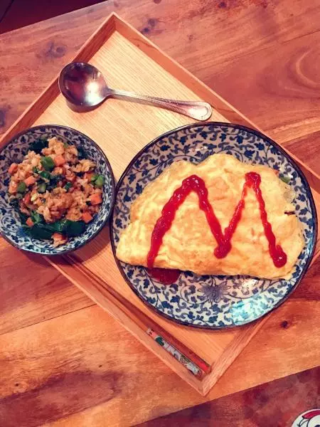 番茄醬蛋包飯