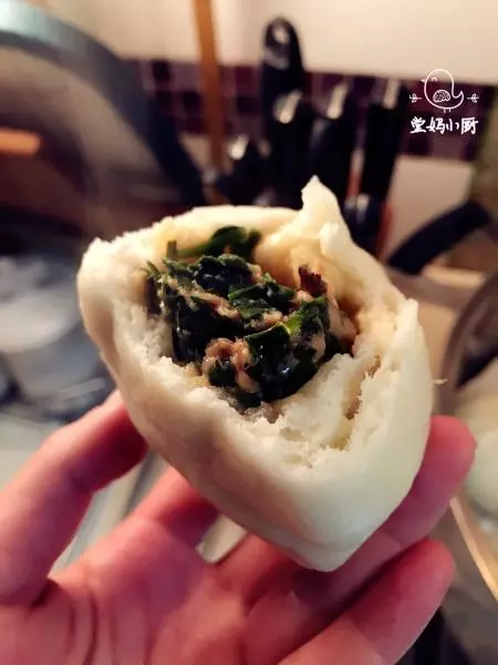 韭菜鲜肉包子