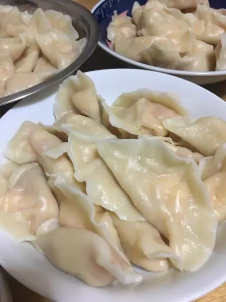 西红柿鸡蛋饺子