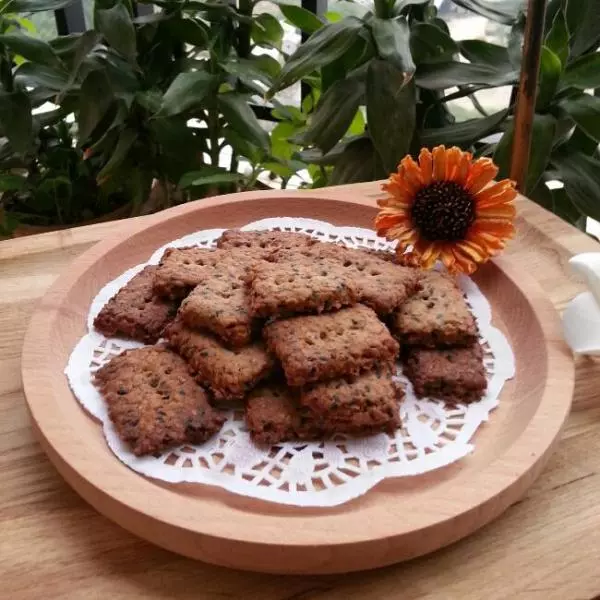 黑芝麻全麥餅乾