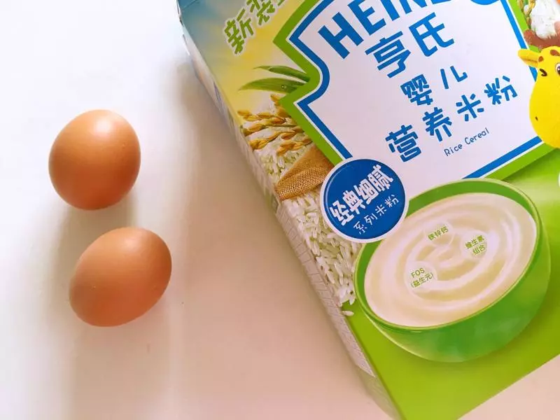 宝宝辅食：全蛋（八个月）——麻疹疫苗过敏测试食谱