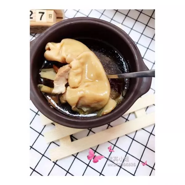 花膠燉瘦肉湯