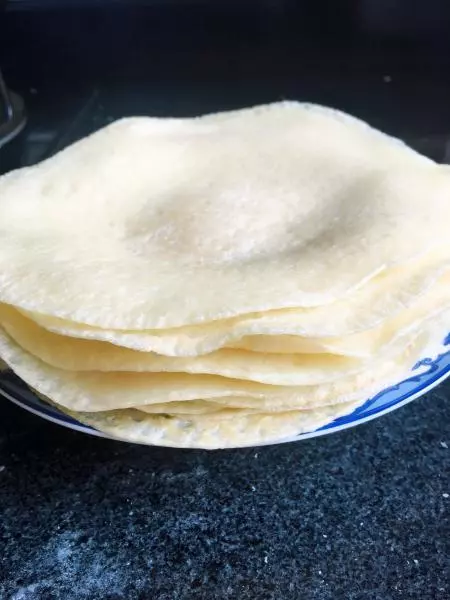 老人小孩都爱的香甜鸡蛋饼（可做卷饼）