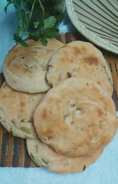 街边的大饼烤箱来做