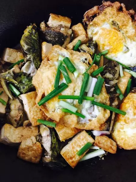 黃骨魚燜豆腐荷包蛋  下飯菜