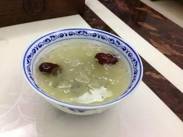 红枣银耳汤