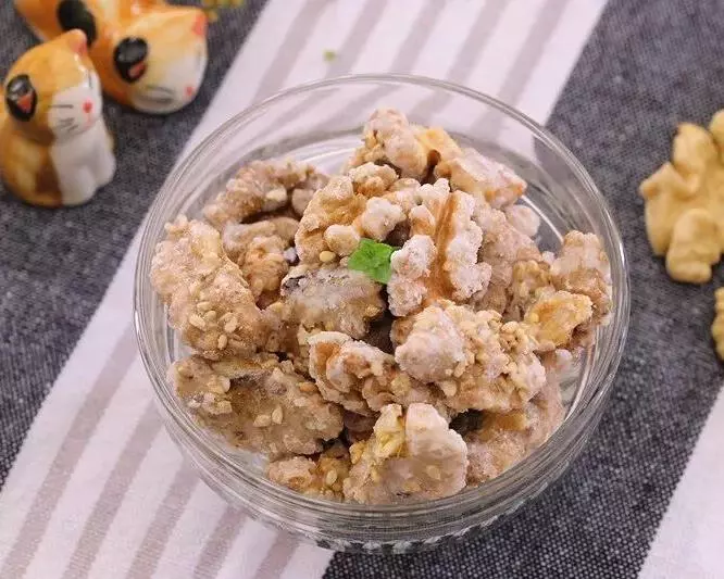 低糖版糖霜核桃
寶寶輔食食譜