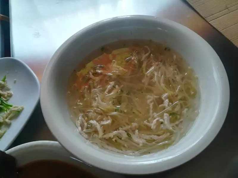 榨菜肉絲湯