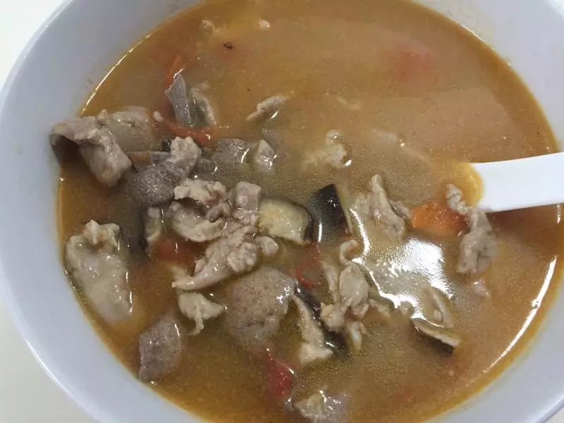 客家豬肝瘦肉湯