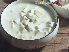 牛奶炖豆腐