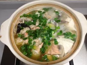 三文鱼炖豆腐