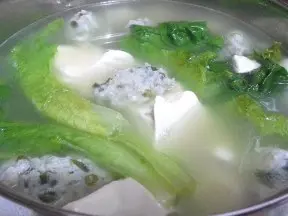 生菜魚肉湯