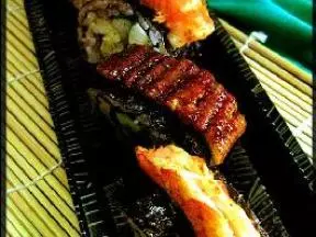 鳗鱼煎虾寿司