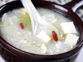 白菜豆腐奶白湯