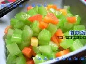 清淡爽口調芹菜