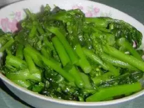 清炒春油菜