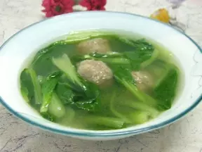 青菜肉丸湯