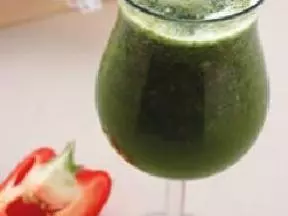 菠菜甜椒孅绿汁