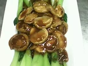 香菇扒菜胆