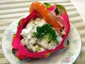 火龙果大虾沙拉