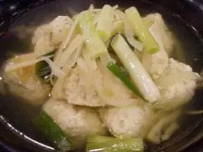 雞肉丸子湯